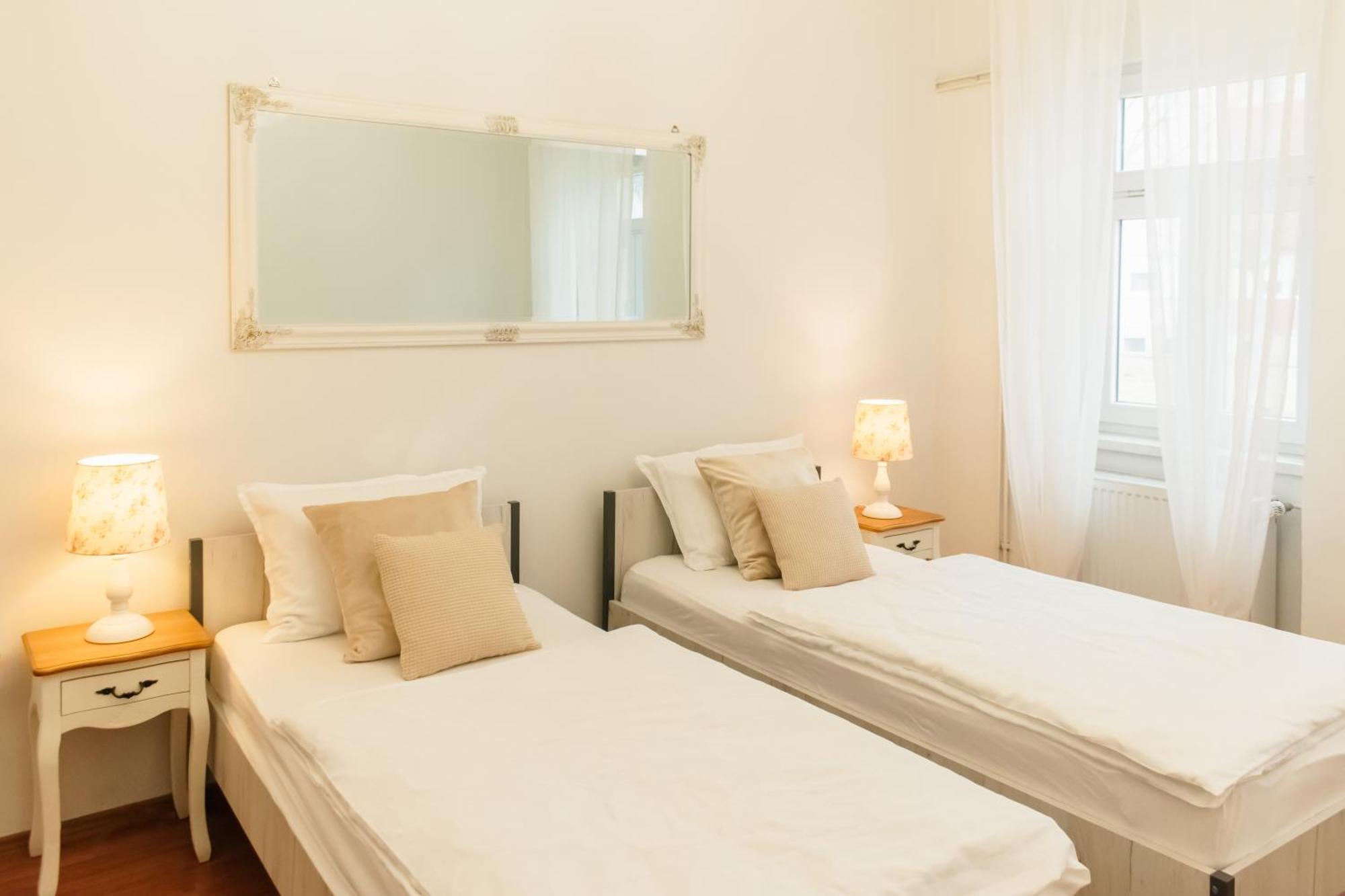 Goodlife Holiday House - Family & Friends Pozega Luaran gambar