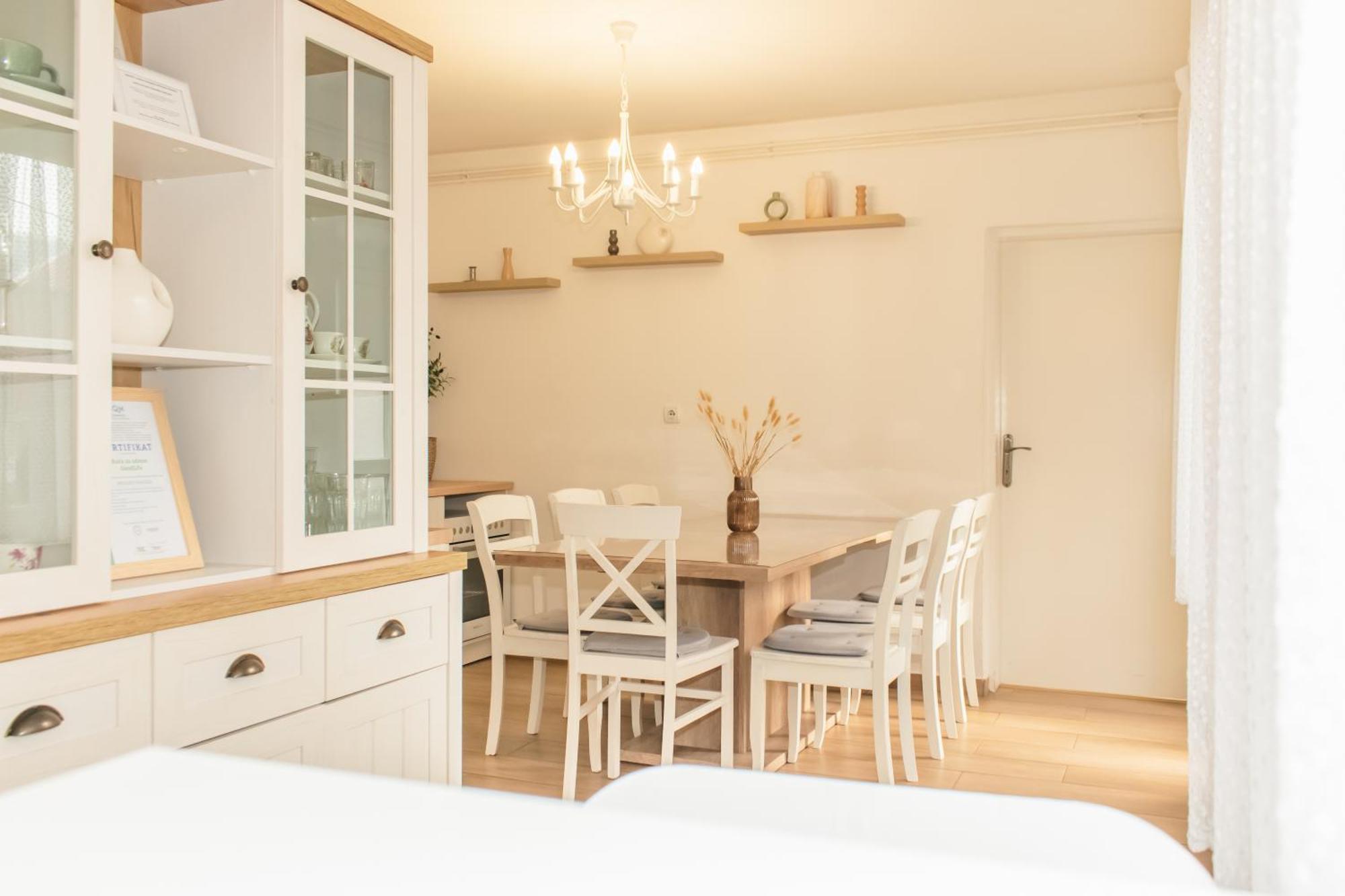 Goodlife Holiday House - Family & Friends Pozega Luaran gambar